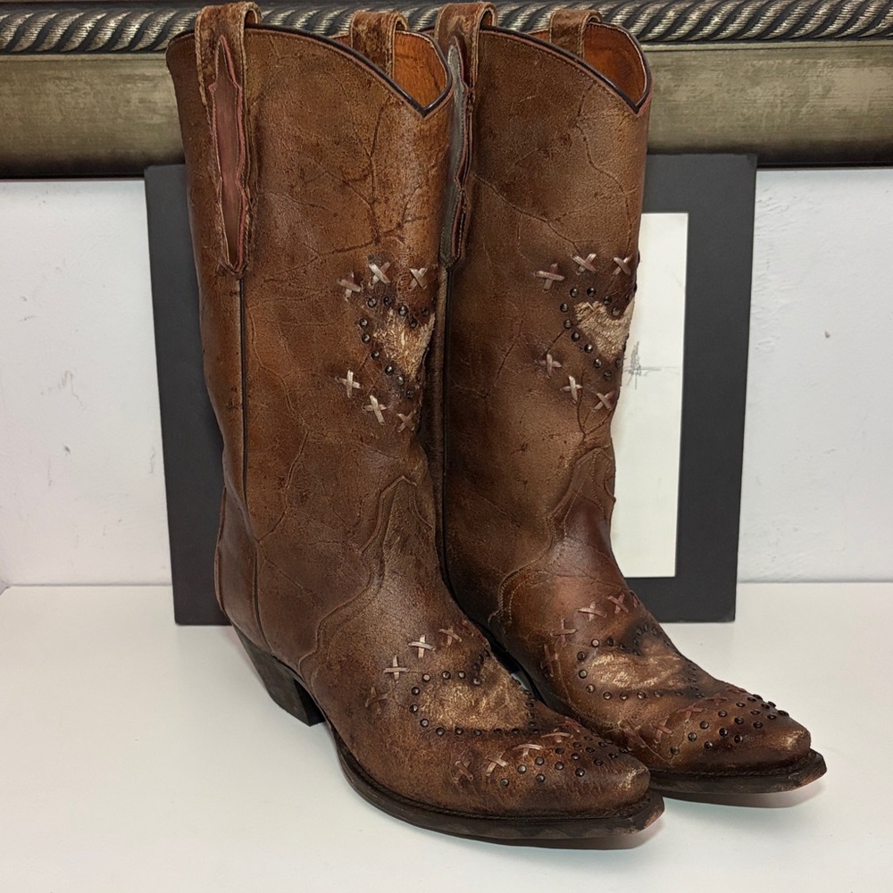 The Dan Post DP3580 "Shabby Chic" Women's Boots Size US 10M
